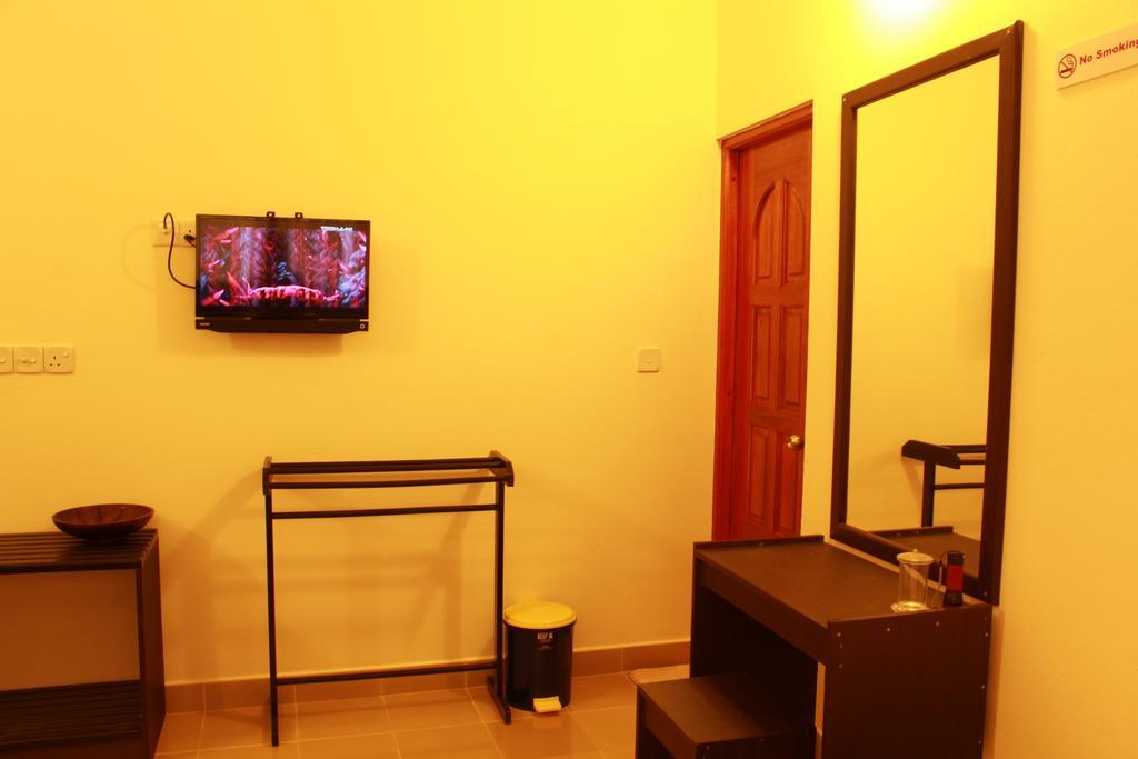 Hanifaru Transit Dharavandhoo